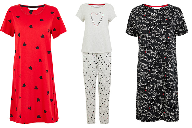 Marks & Spencer lanseaza o colectie speciala de lenjerie intima si pijamale pentru Valentine's Day
